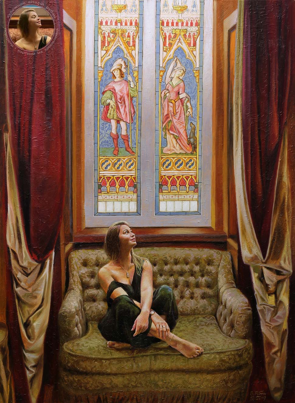 Портрет девушки на фоне витражного стекла - пастозный портрет маслом
