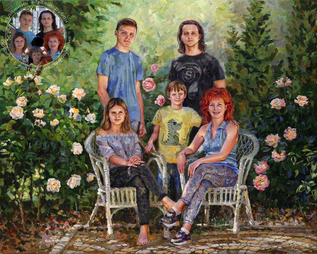Многодетный семейный портрет на даче с розами - подарок от мамы детям